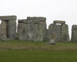 Zespół Stonehenge, neolit i brąz